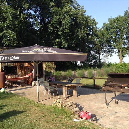 Bed and Breakfast Bed En Boterham Hoeve Boord Ven Эрсел Экстерьер фото