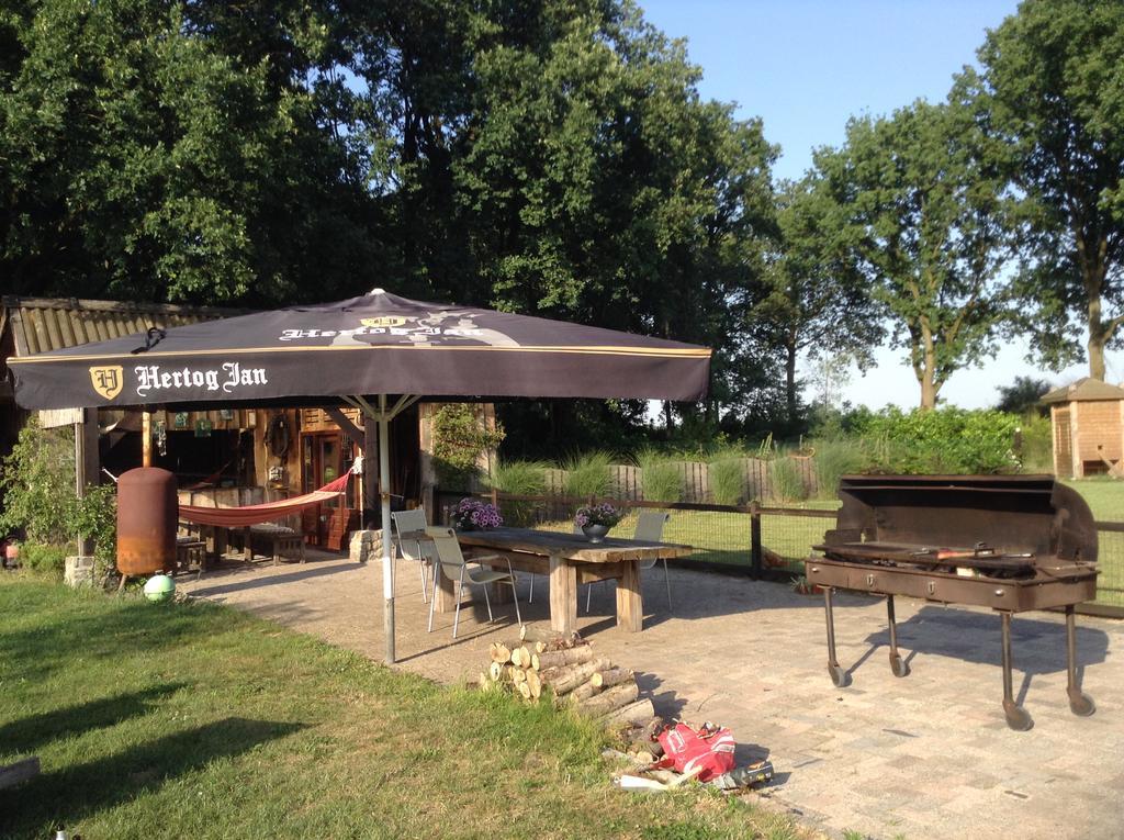 Bed and Breakfast Bed En Boterham Hoeve Boord Ven Эрсел Экстерьер фото